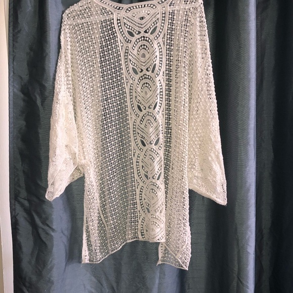 White Open-Front Cardigan/ coverup is perfect for a bathing suit coverup- - Picture 7 of 7